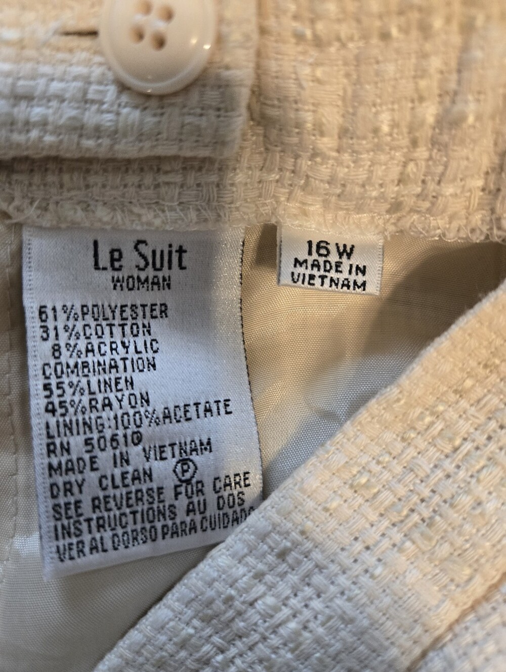Le Suit Woman Cream Textured Jacket